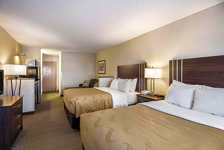 Quality Inn & Suites Pueblo West