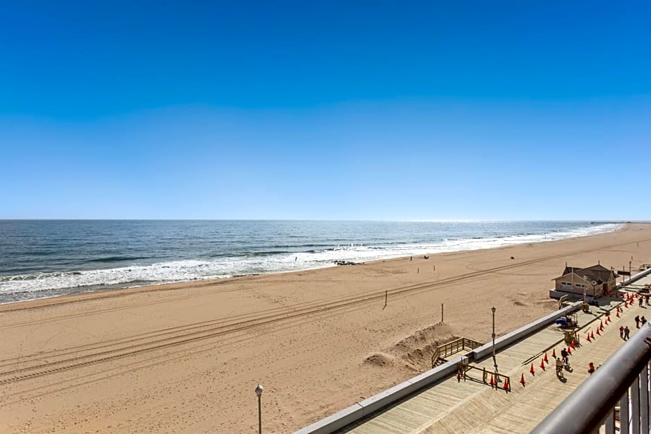 Americana Hotel Boardwalk
