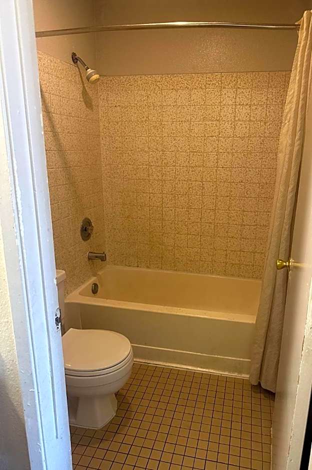 Best Economy Inn & Suites