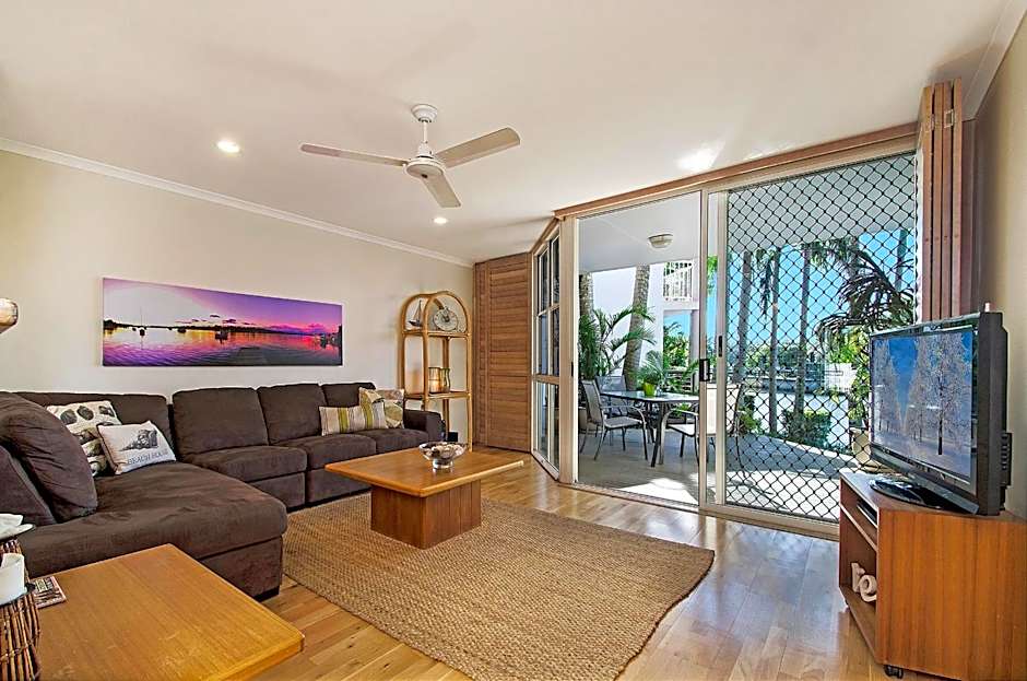 Portside Noosa Waters Hotel