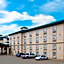 Ramada by Wyndham Red Deer Hotel and Suites