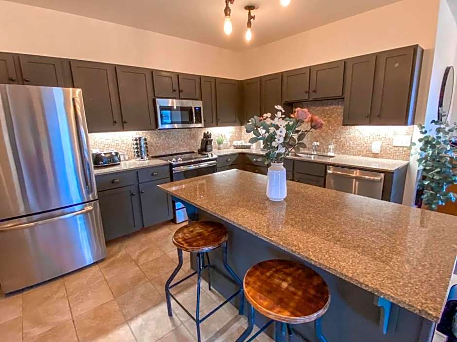 Remodeled Ski In-Out - 305 Soaring Eagle - Luxury!