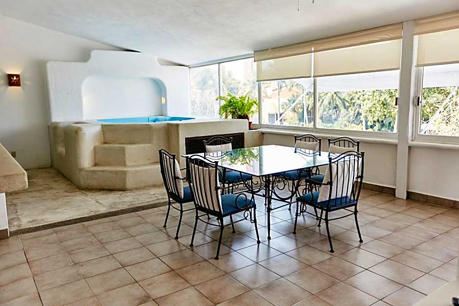 Hotel Suites Ixtapa Plaza