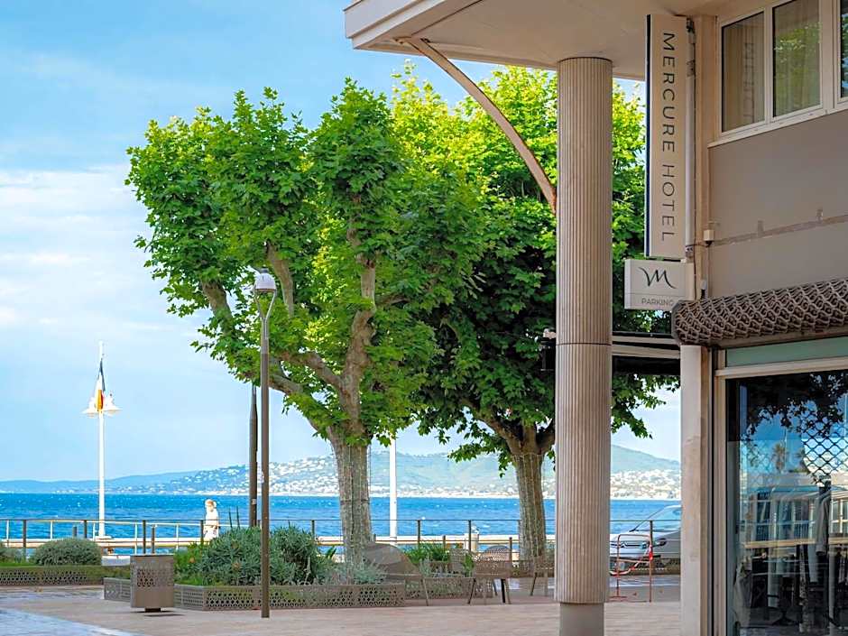 Mercure Saint Raphael Centre PLage