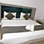 Hotel The Elegance