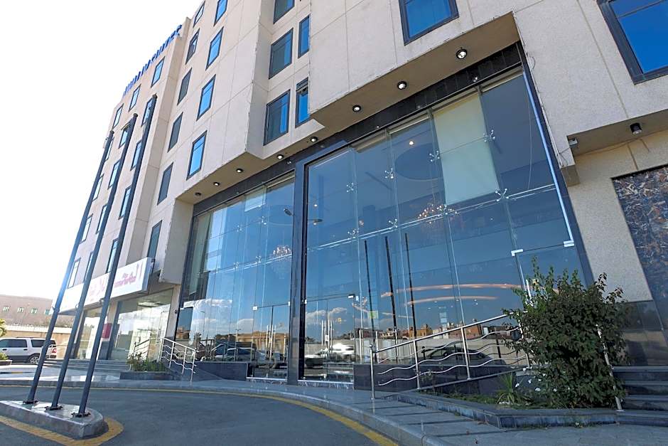 Platinum Park Serviced Apartments