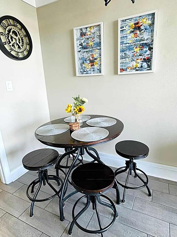 453 Shore Fun Oceanfront Great Location