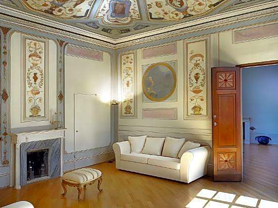 Palazzo Tolomei - Residenza D'Epoca