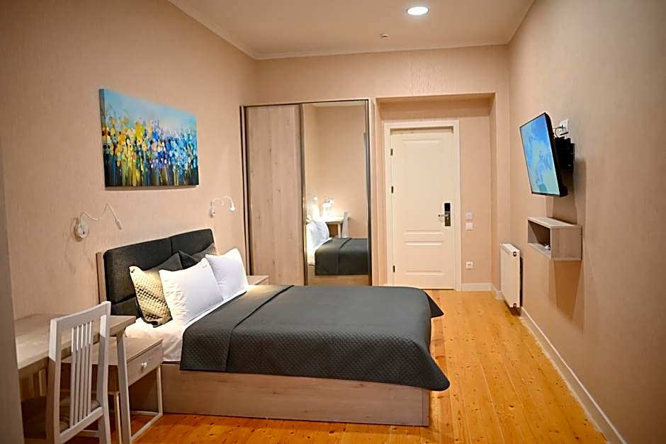 Photo 1 of 4 of Standard Family Room