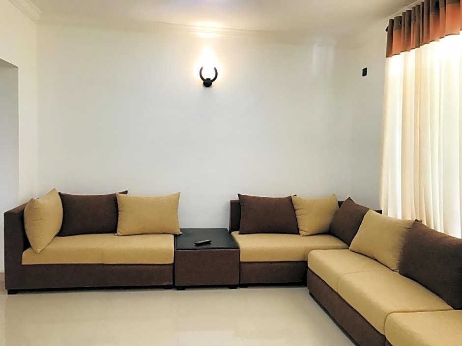 Royal White Tourist Rest