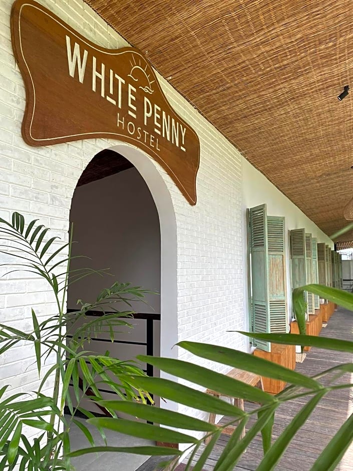 White Penny Hostel