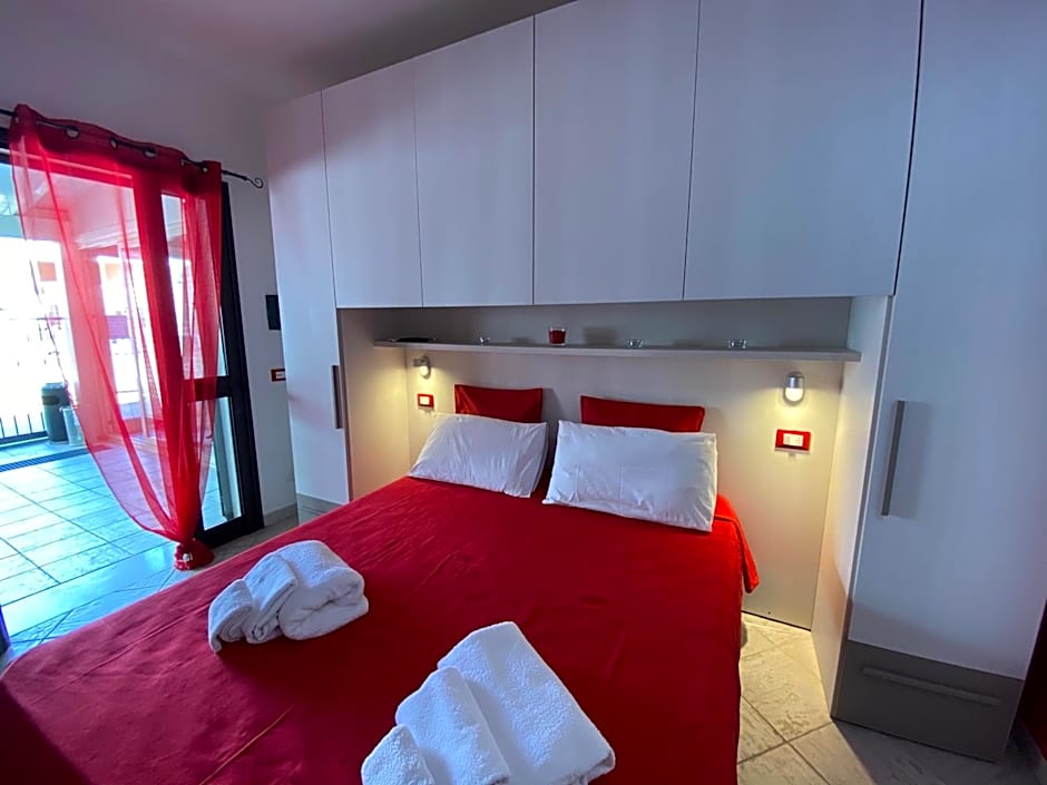 Petite Maison - Petits Appartements