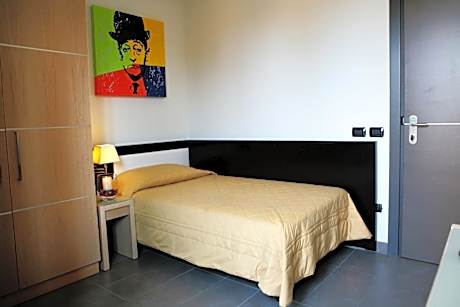 Single Room with Balcony