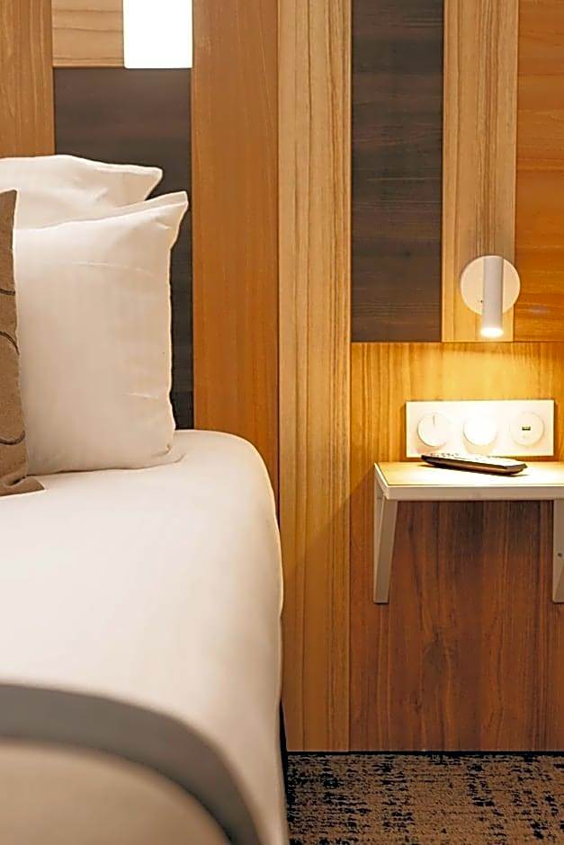 Moxy Annecy
