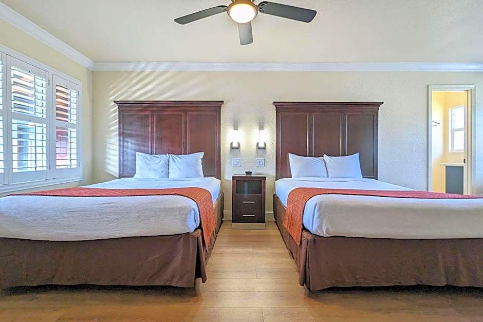 Clarion Collection Wilkie's Inn Pacific Grove - Monterey