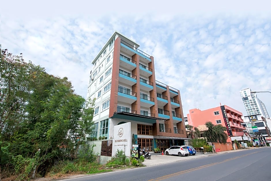 Blooming Hill Boutique Suites