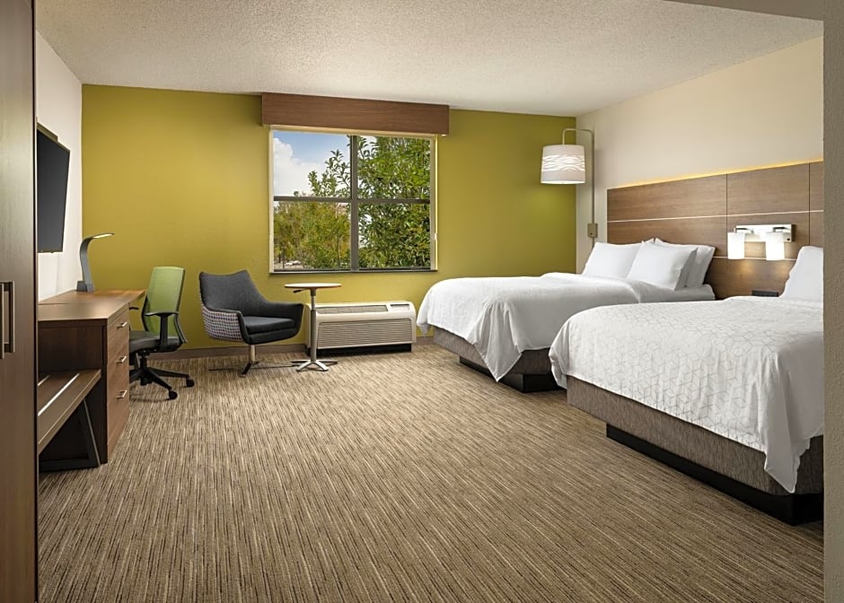 Holiday Inn Express Hotel & Suites Irving DFW Airport North By IHG