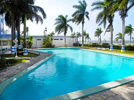 Hotel Baluartes