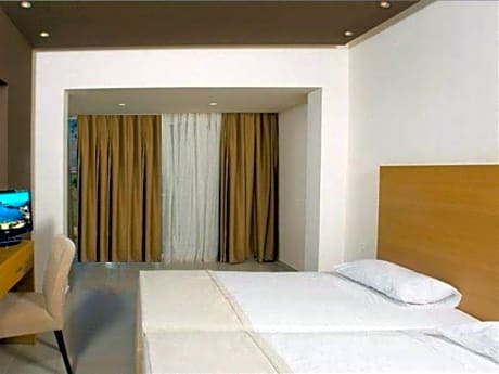 Family Room Standard