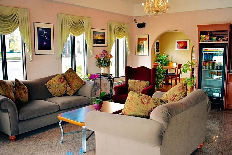 Days Inn by Wyndham Anaheim Near the Park