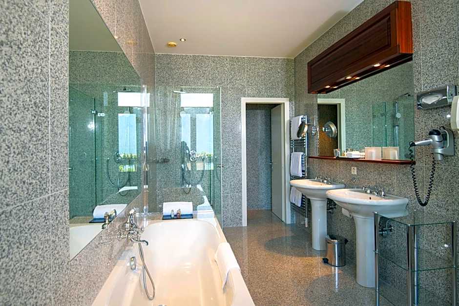 Hotel Des Trois Couronnes & Spa - The Leading Hotels of the World