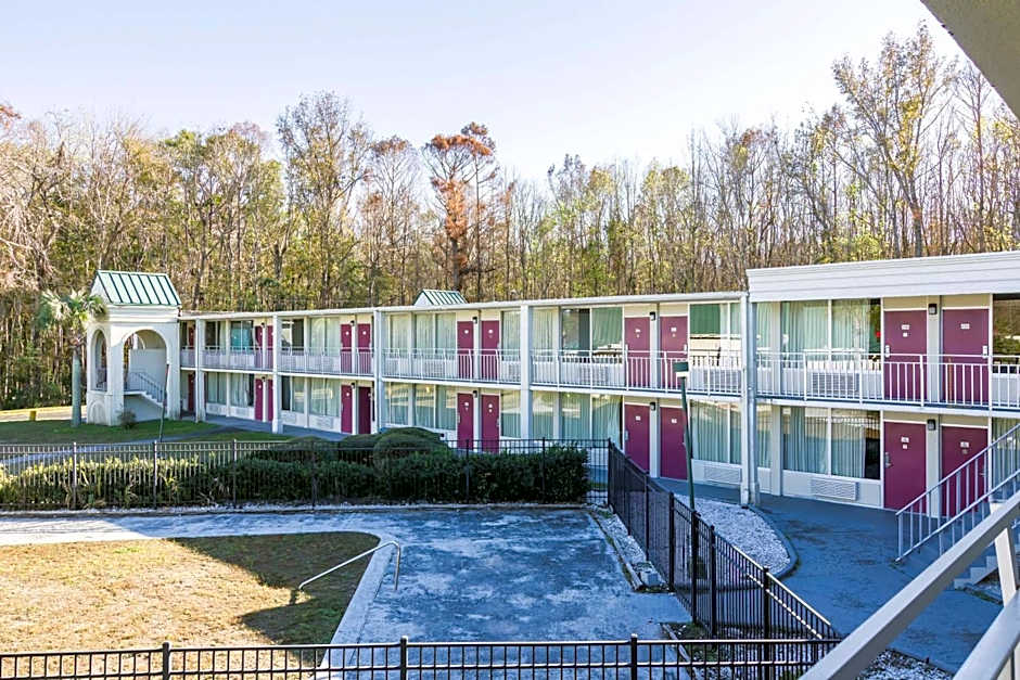 Motel 6-Townsend, GA