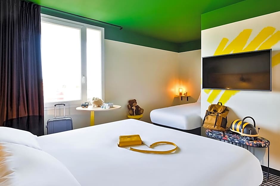 ibis Styles Lyon Meyzieu Arena Stadium