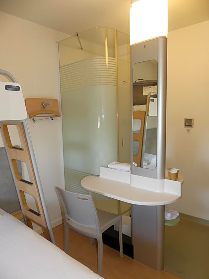 ibis budget Istres Trigance