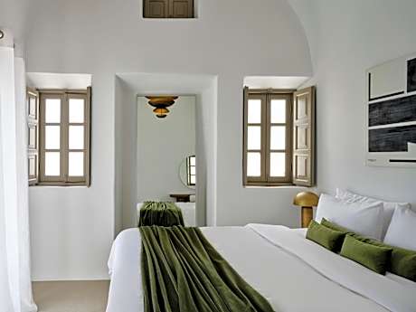 Premiere Suite with Caldera View