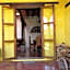 Hotel Ocho Barrios