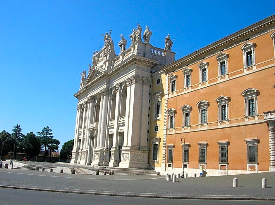 Emanuela Guest House