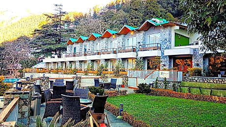 Seasons Hotel By Xperience