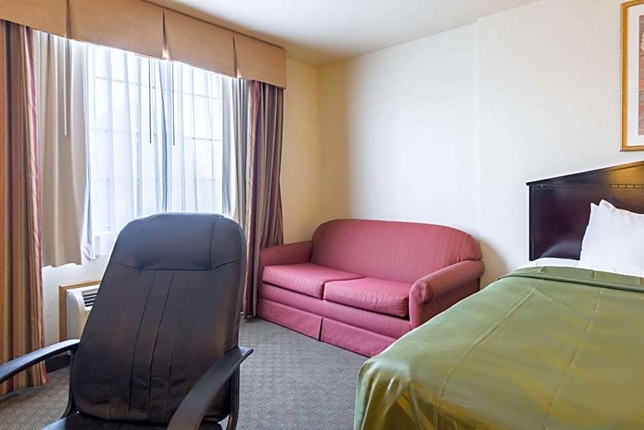 Quality Inn & Suites Alma - Fort Smith Northeast