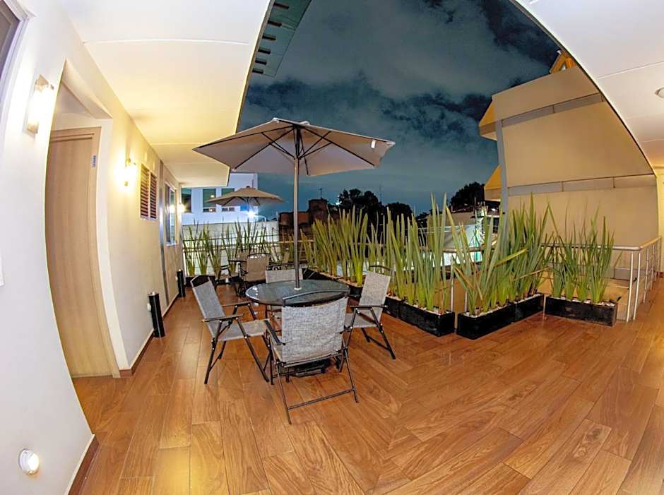 La Casa del Reloj - Zona de Hospitales