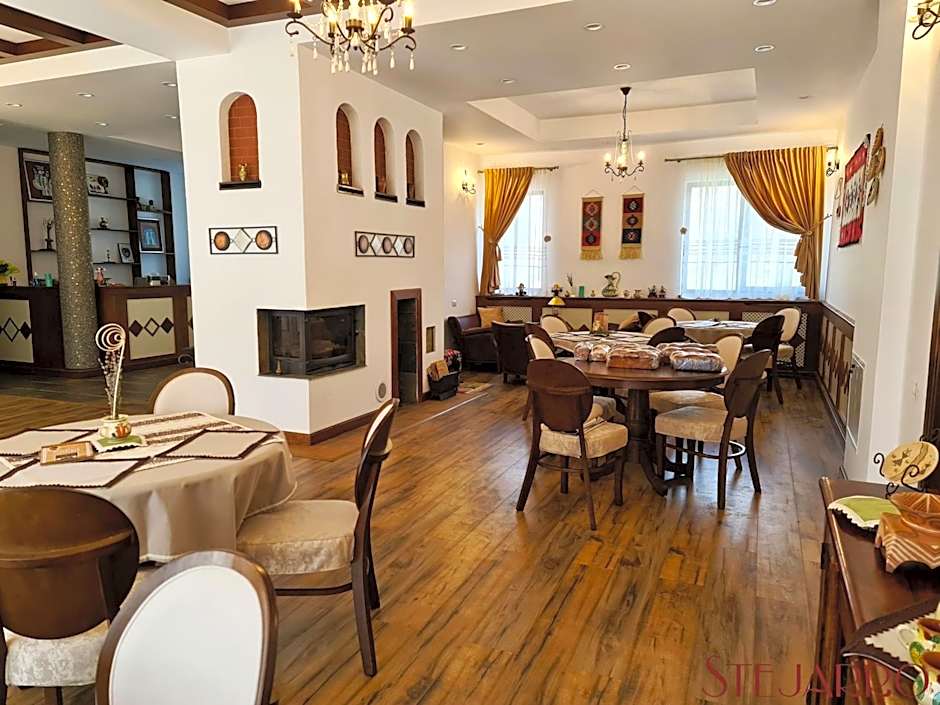 Stejarro Conac Moldovenesc