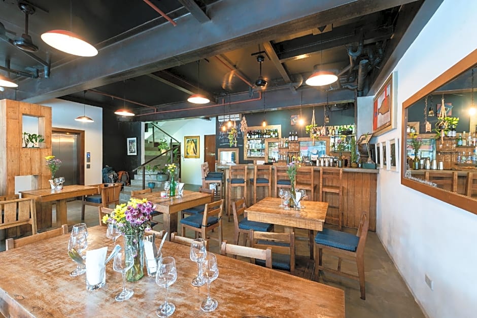 Capital O 468 Element Boutique Hotel