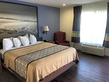 King Room - Non-Smoking