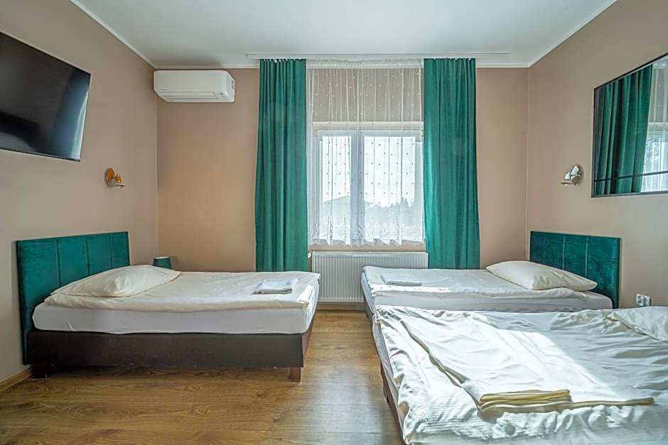 Motel "Płomyk"