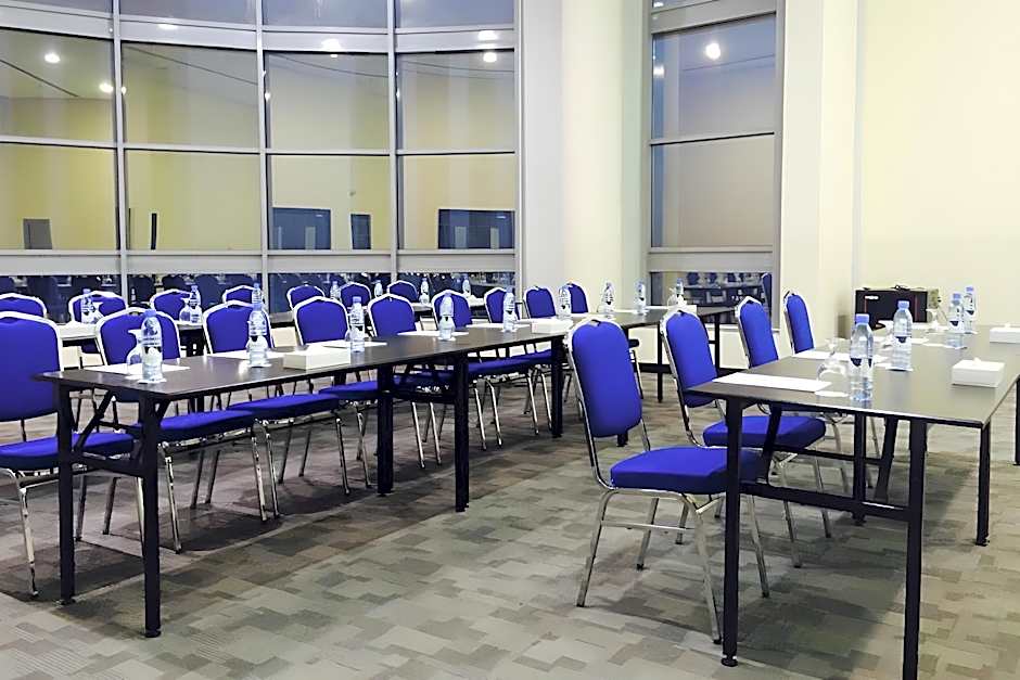 Tulip Hotel and Suites