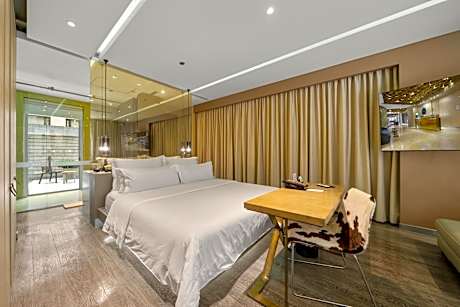 King Room with Balcony