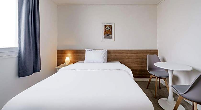 Hotel Gaon J Stay
