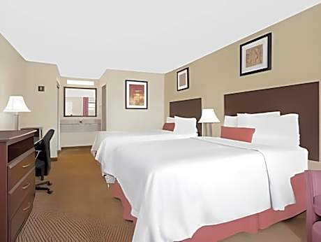 Baymont by Wyndham Greenville