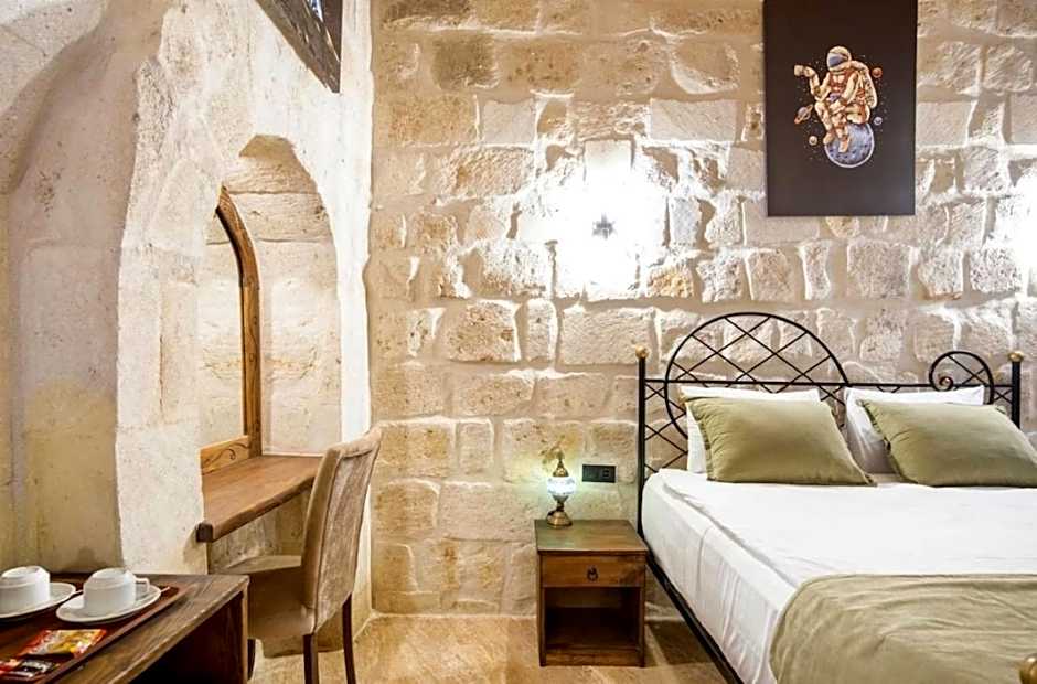 Uzay Cave Suite Hotel