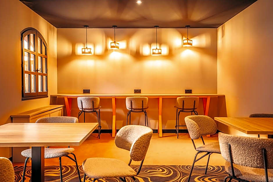 Hotel Base Camp Lodge - Albertville