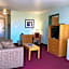 Super 8 by Wyndham Kindersley
