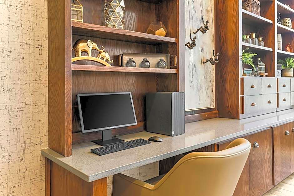 Four Points by Sheraton Amarillo Downtown