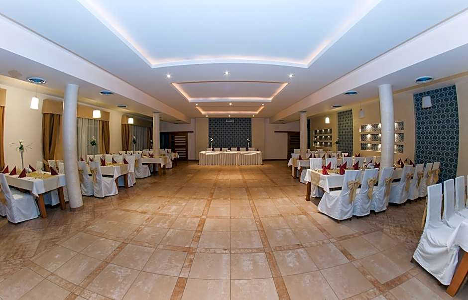Hotel Marand