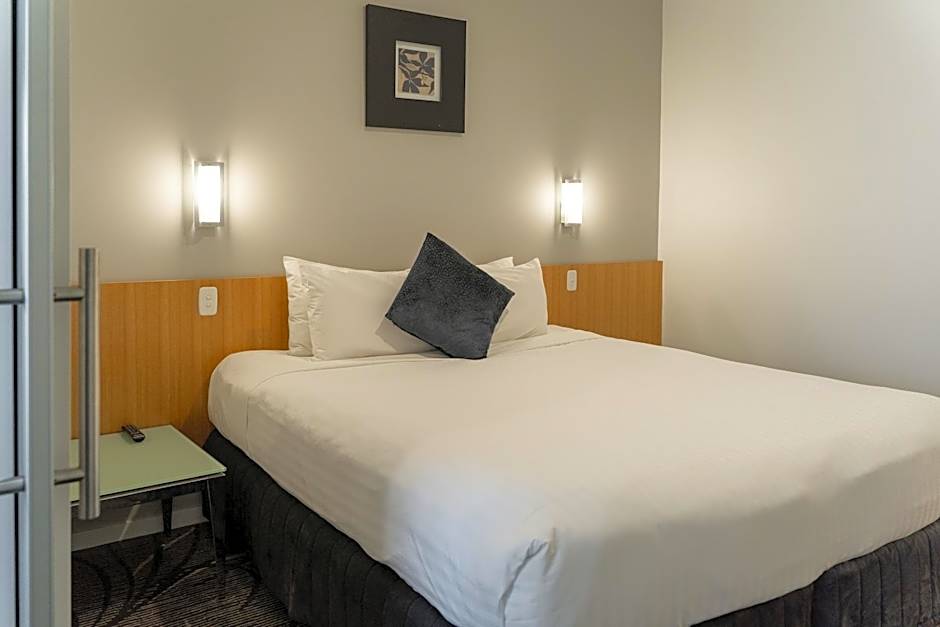 Adelaide Rockford Hotel