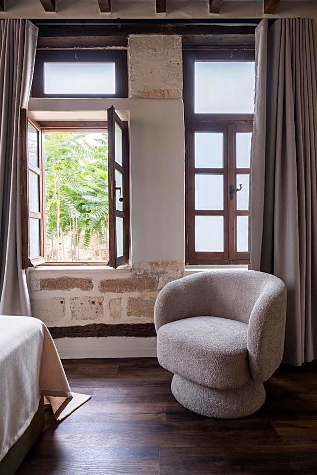 Qualia Slowlife Suites