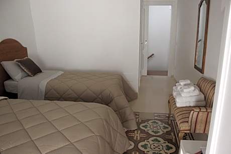 Triple Room with Private Bathroom